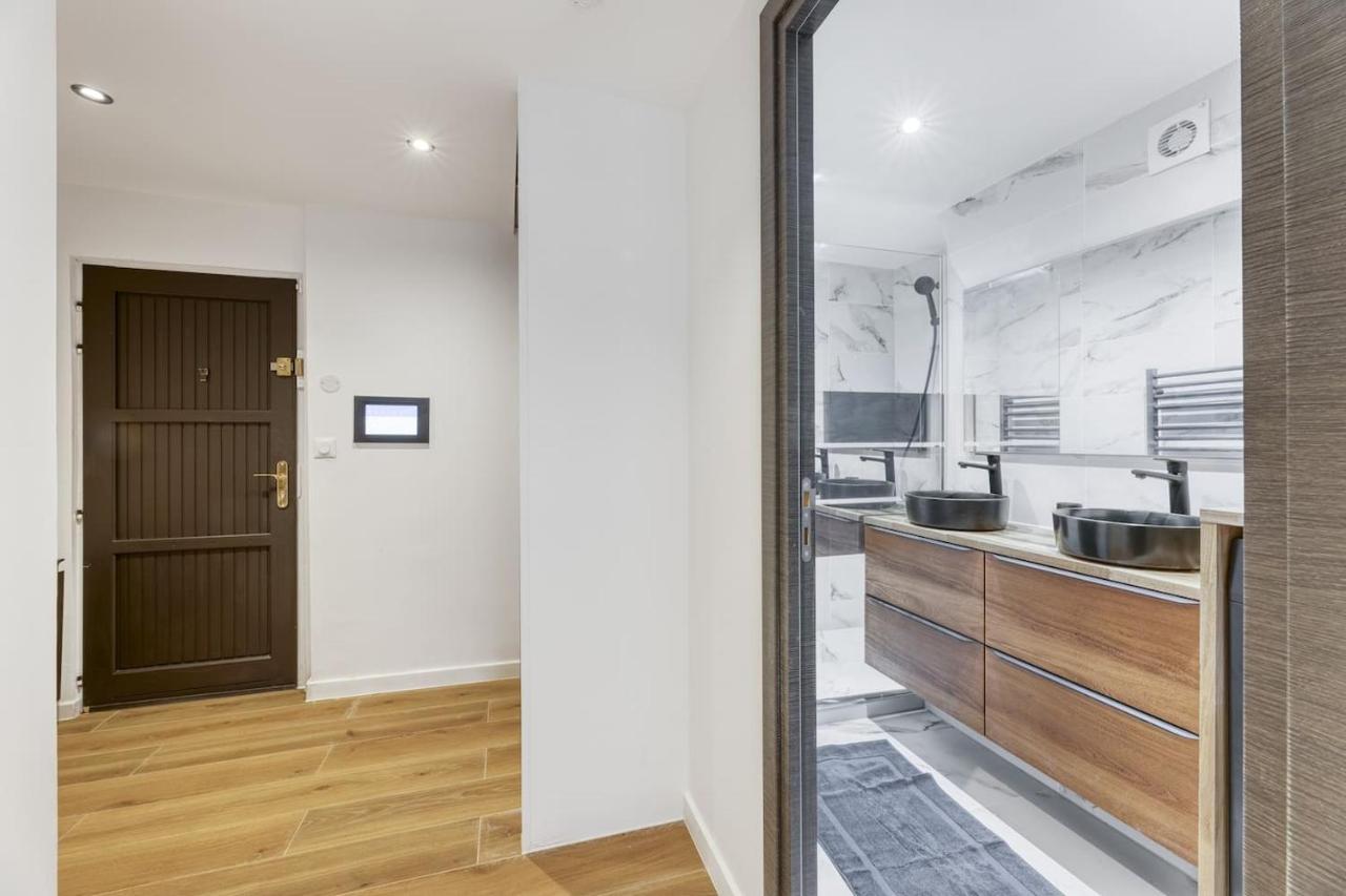Appartement Hyper Centre Evian - Cote Theatre Екстериор снимка